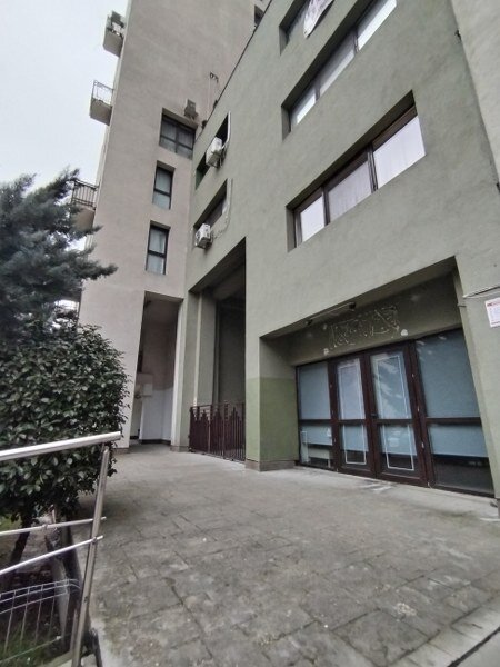 Berceni, Moldovita, parter, 52mp, vad comercial, open space, comision zero.